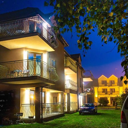 Dom Goscinny U Rekina Lukecin Exterior photo